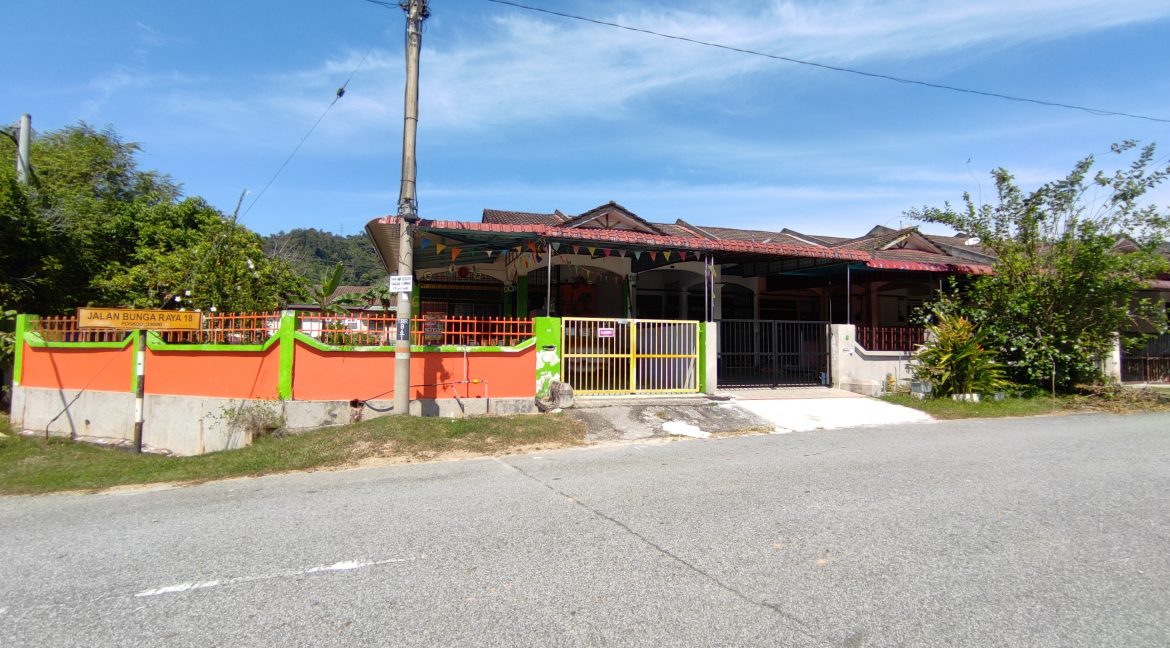 Ejen Hartanah Perak - Rumah Teres Setingkat Untuk Dijual di Taman Bunga Raya, Kuala Kangsar Perak 15