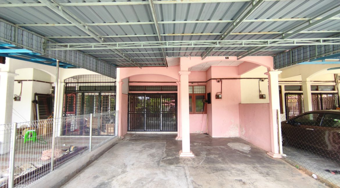Ejen Hartanah Perak - Rumah Teres Setingkat Untuk Dijual di Taman Bunga Raya, Kuala Kangsar Perak 2