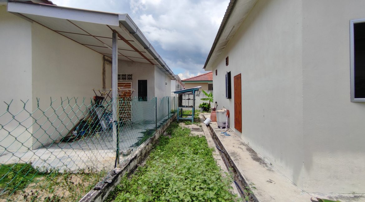Ejen hartanah Bagan Dato Perak-Rumah Banglo setingkat Untuk Dijual di Taman Sungai Sumun Bagan Dato Perak(16)