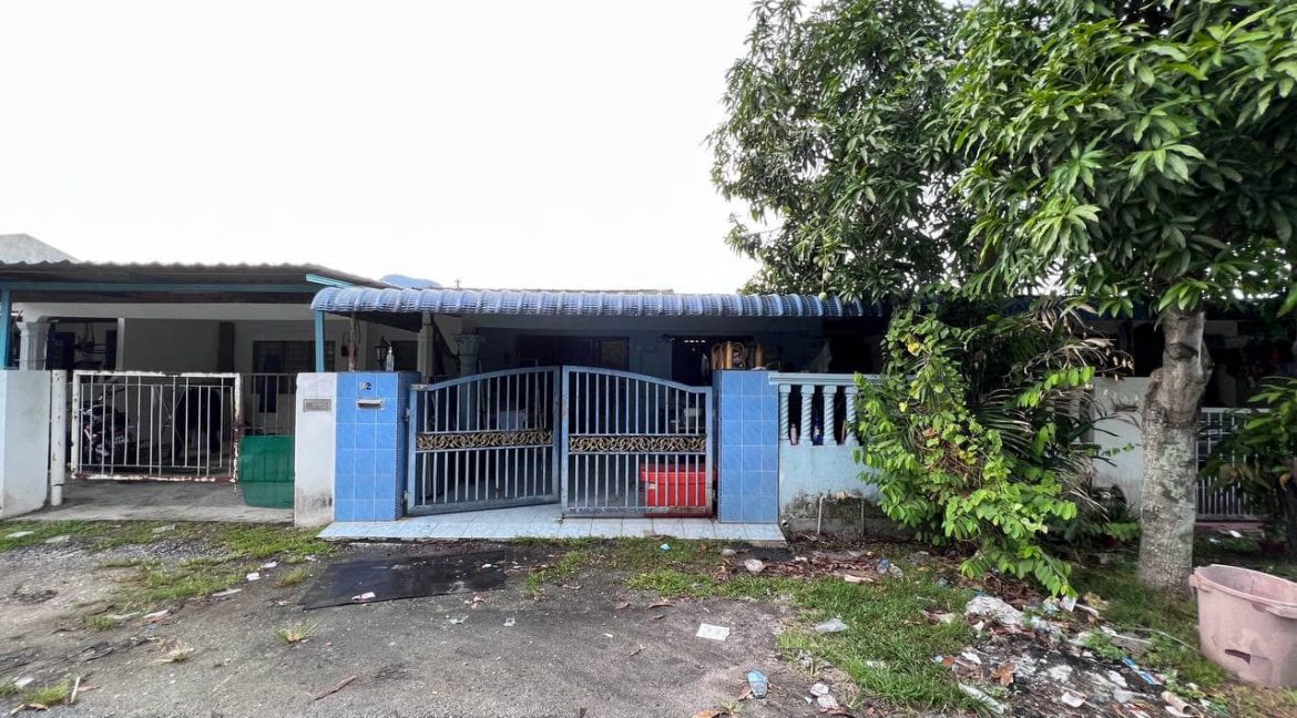 Ejen Hartanah Ipoh-Rumah Teres Setingkat Di Taman Sri Rapat Gunung Rapat-1