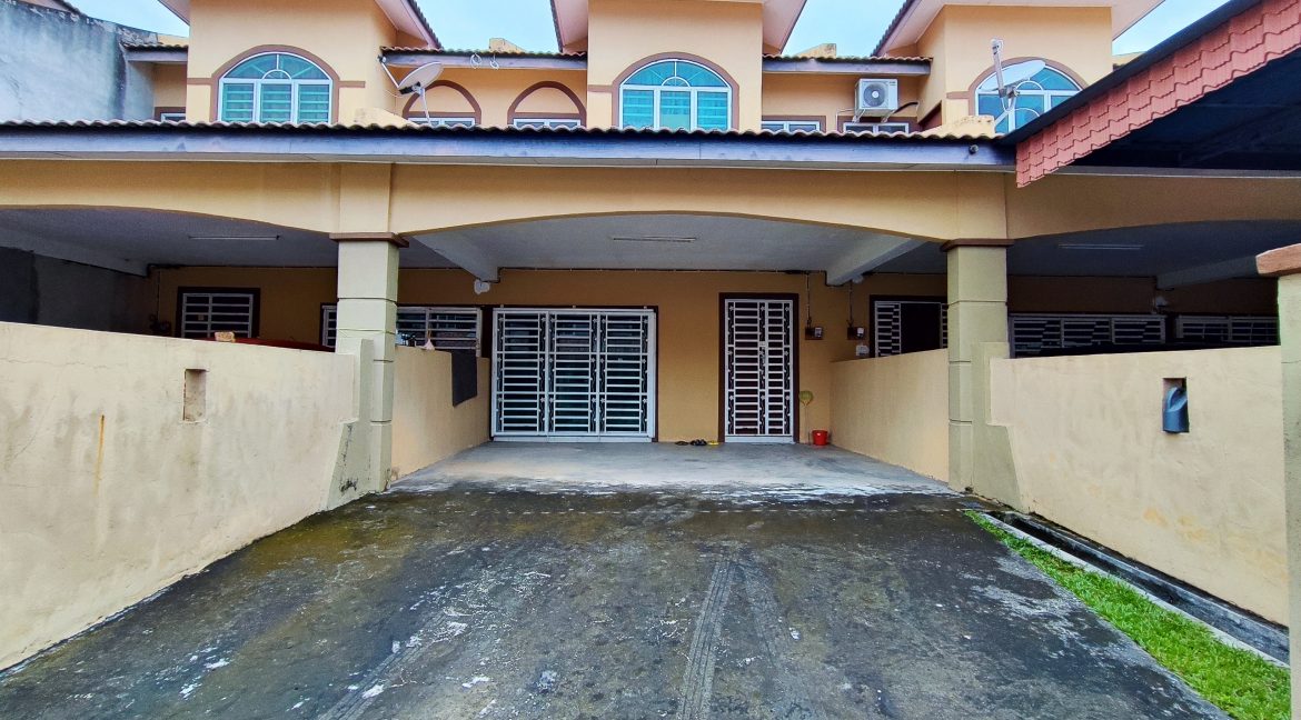 Ejen Hartanah Kuala Kangsar Perak-Rumah Teres Dua Tingkat Untuk Dijual Di Taman Puncak Bougainvillea Kuala Kangsar -1