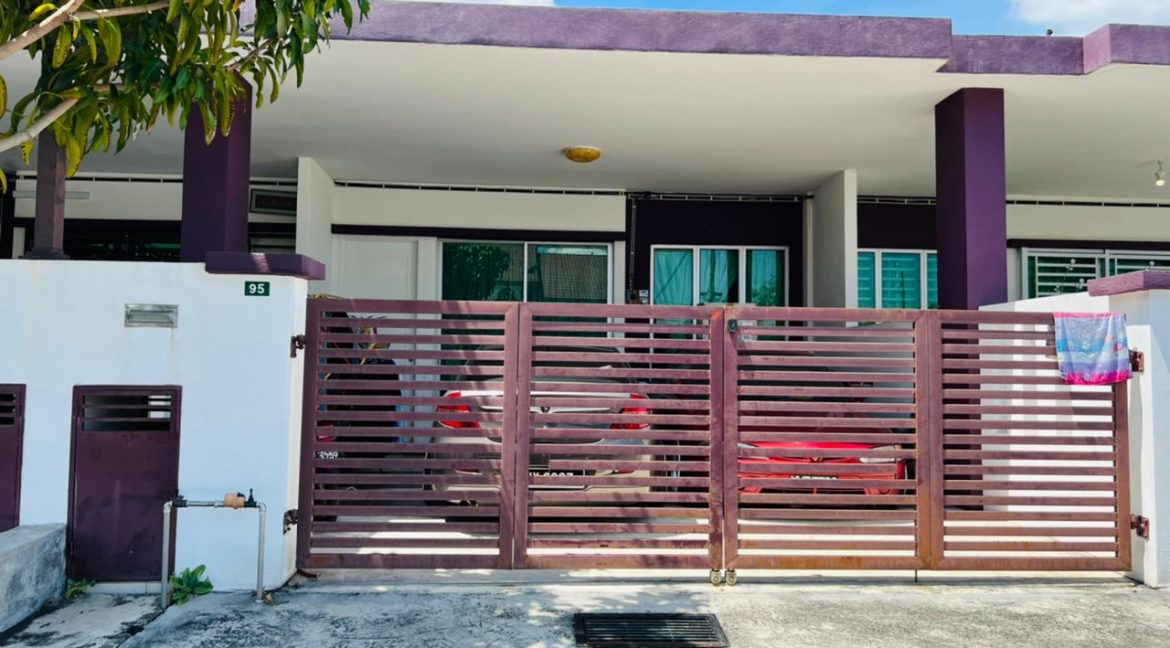Ejen Hartanah Chemor-Rumah Teres Setingkat Di Taman Klebang Putra-1