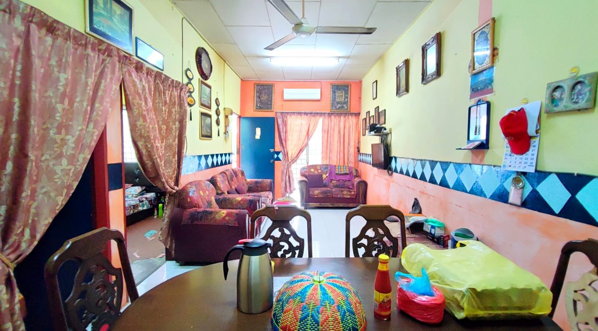 Ejen Hartanah Kamunting-Rumah Teres Setingkat Di Taman Berkat Simpang Taiping-6