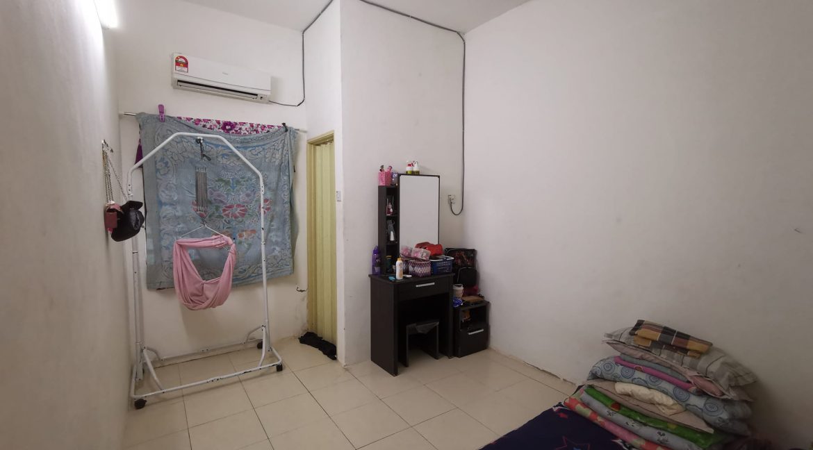 Ejen Hartanah Kuala Kangsar Perak-Rumah Teres Setingkat Untuk Dijual Di Taman Puncak Bougainvillea-4