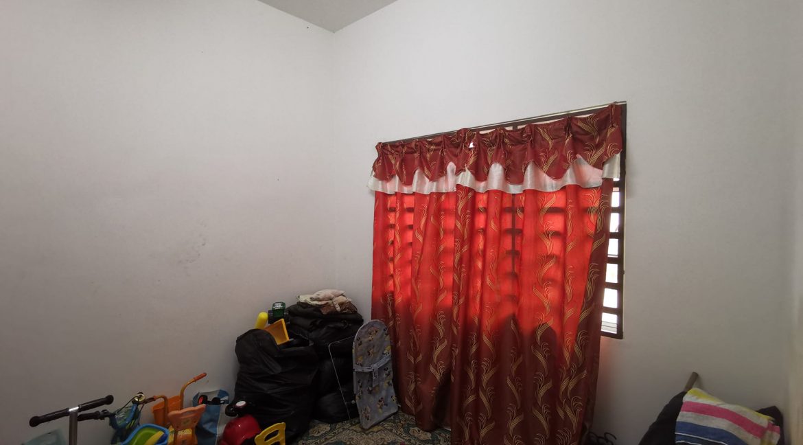 Ejen Hartanah Kuala Kangsar Perak-Rumah Teres Setingkat Untuk Dijual Di Taman Puncak Bougainvillea-6