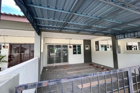 Ejen Hartanah Perak Tengah Perak-Rumah Teres Setingkat Di Bandar Baru Setia Awan Perdana