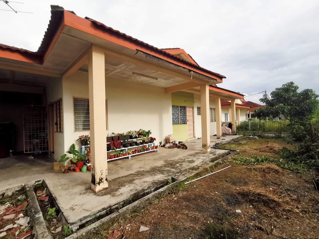 [Corner Lot] Rumah Teres Setingkat Untuk Dijual Di Taman Seri Margosa Bandar Seri Botani, Ipoh, Perak