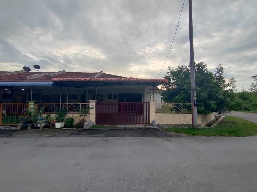 [Corner Lot] Rumah Teres Setingkat Untuk Dijual Di Taman Bunga Tanjung, Sungai Siput, Perak