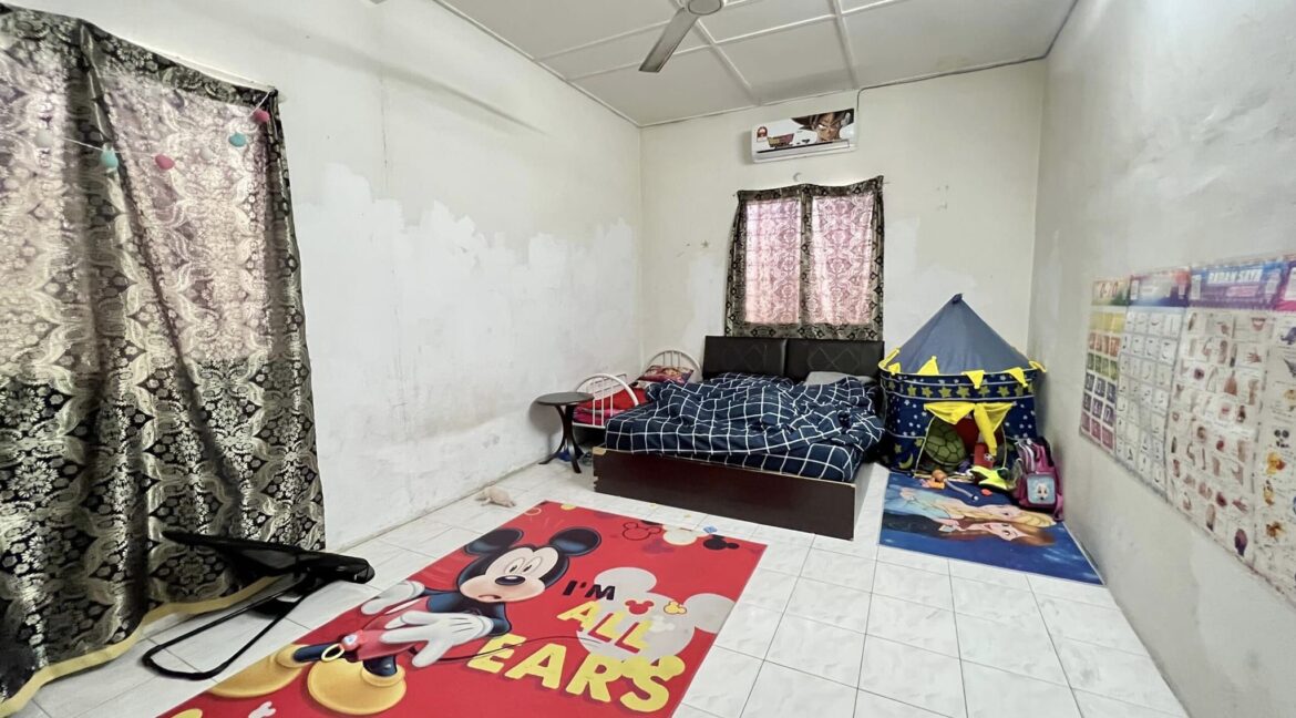 Ejen Hartanah Simpang Pulai-Rumah Teres Setingkat Corner Unit Di Taman Mesra Raia-7