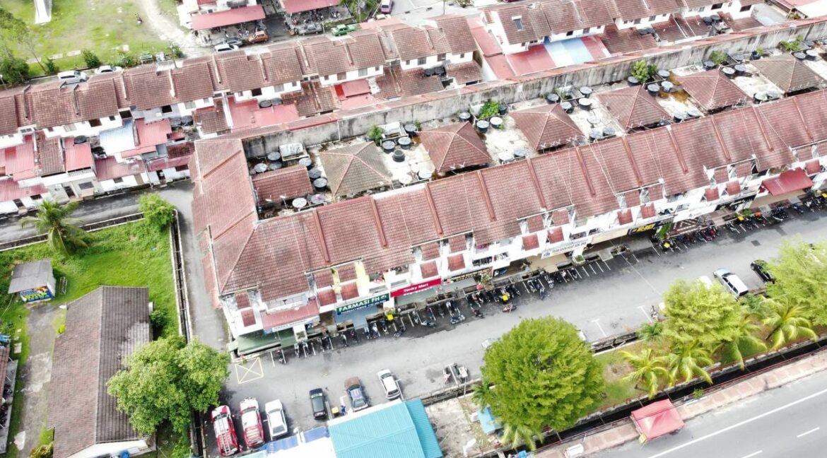 Ejen Hartanah Pulau Pangkor-Shop Lot For Sale At Pasir Bogak-6