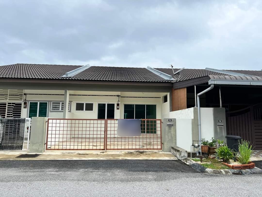 Rumah Teres Setingkat Untuk Dijual Di Bandar Baru Setia Awan Perdana, Perak