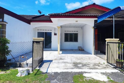 [OPEN FACING] Rumah Teres Stingkat Untuk Dijual Di Taman Diawan, Mambang Diawan, Kampar Perak.