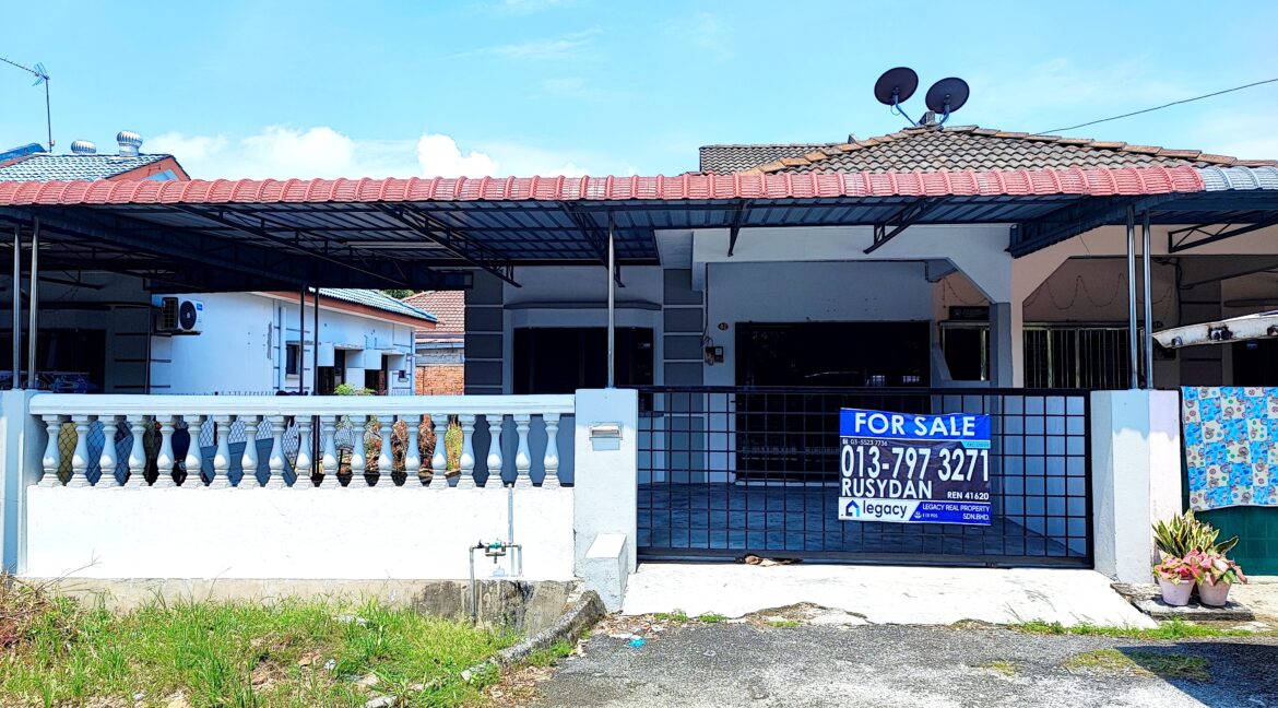 Rumah Semi D di Taman Kota Permai Simpang Taiping untuk dijual