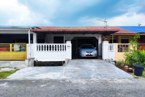 Rumah Teres Setingkat Untuk Dijual di Taman Indah Tanjung Rambutan