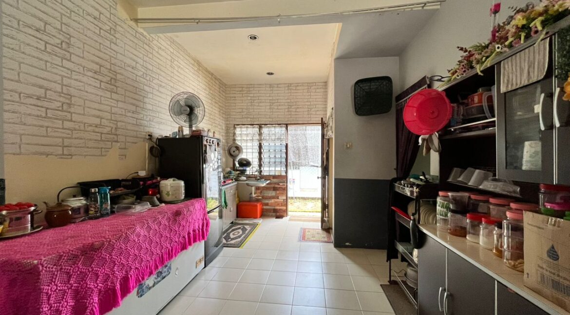 Rumah Teres Semi-D Untuk Dijual Di Pusing, Perak 15
