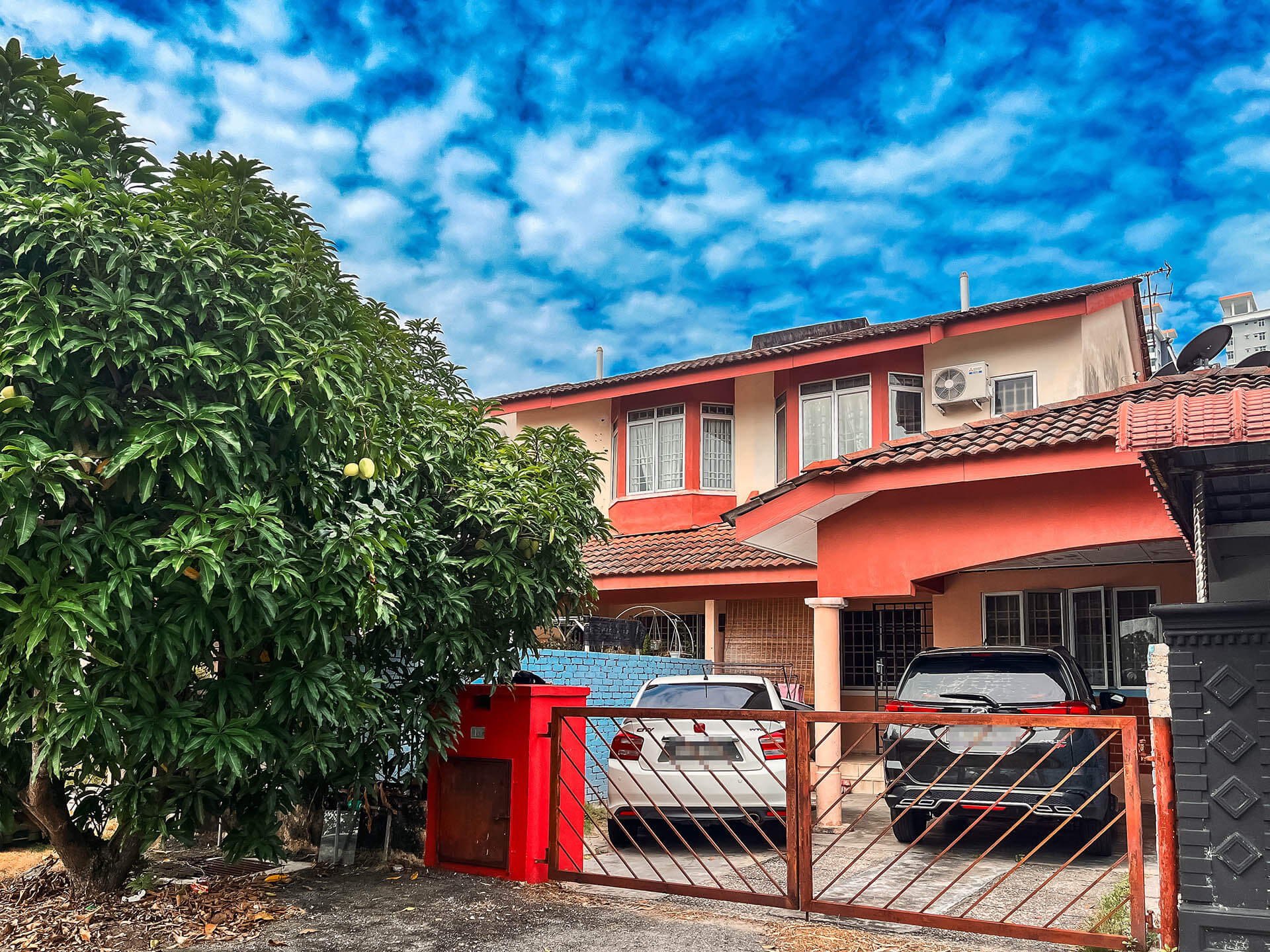 TERES 2 TINGKAT UNTUK DIJUAL DI HALAMAN MERU PERMAI, IPOH