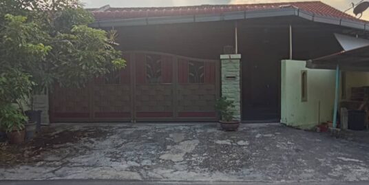 [FREEHOLD] Rumah Cantik Sudah Renovate Untuk Dijual Di Klebang Restu