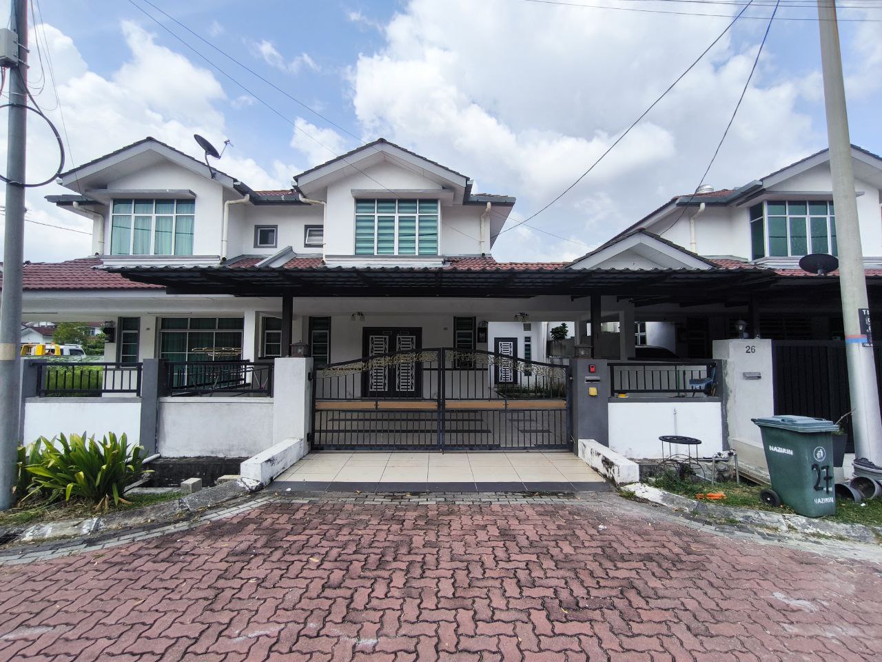 Semi-D 2 Tingkat Cantik Fully Furnished di Taman Desa Manjung, Seri Manjung