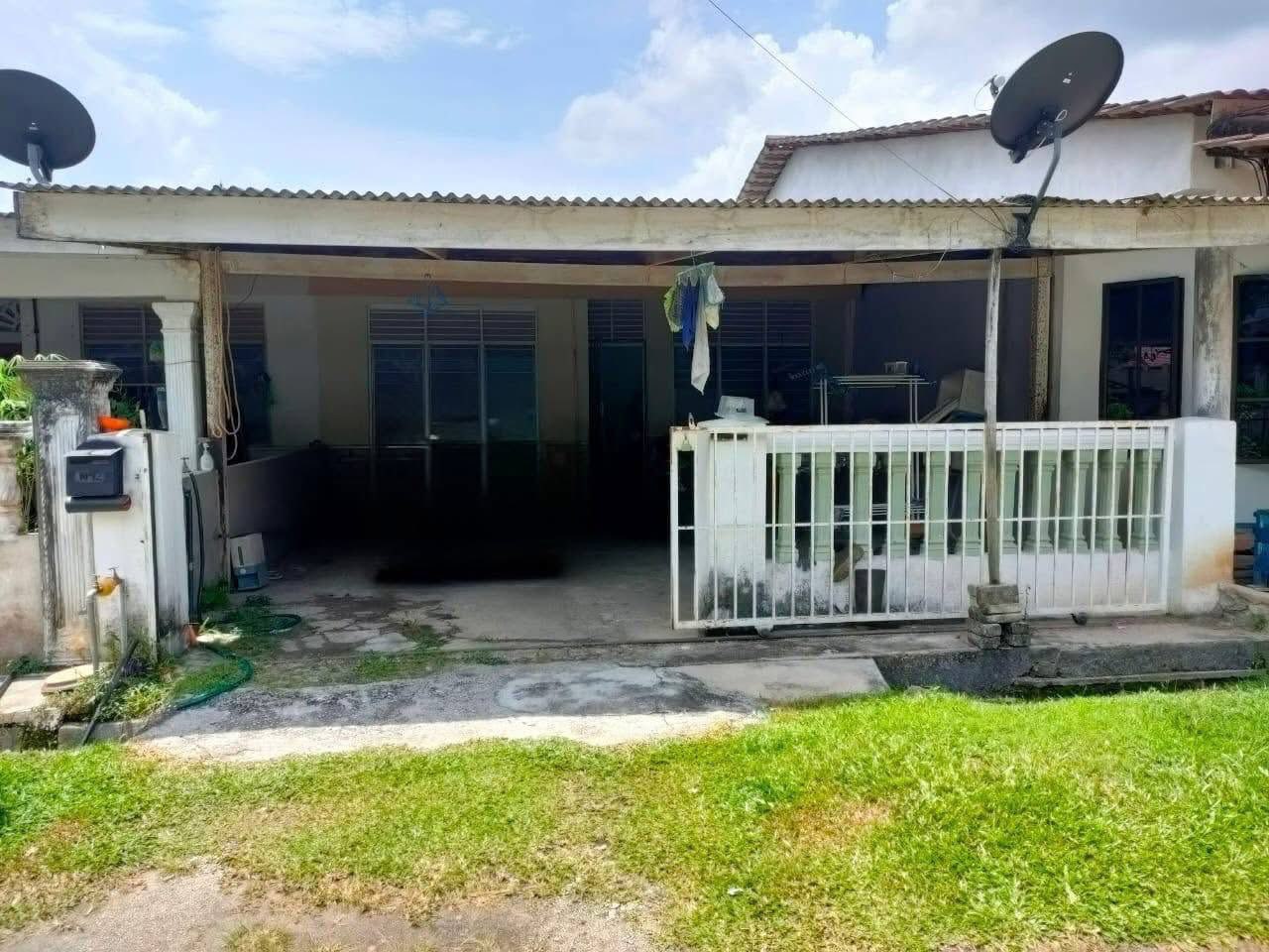 Rumah Teres Setingkat Untuk Dijual Di RPA Mior Aris, Kuala Kangsar