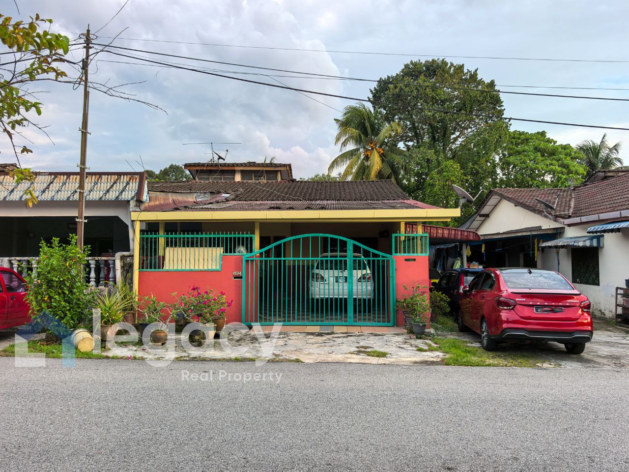 Rumah Endlot Freehold Teres Setingkat Untuk Dijual Di Taman Hijau Ketoyong Tanjong Malim