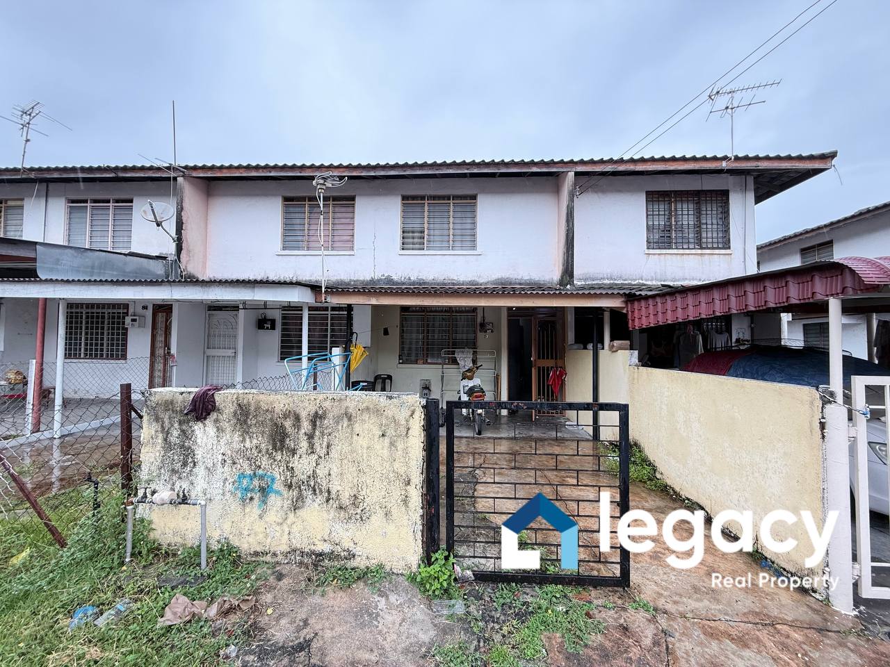 Teres 2 Tingkat Untuk Dijual Di Taman Cempaka